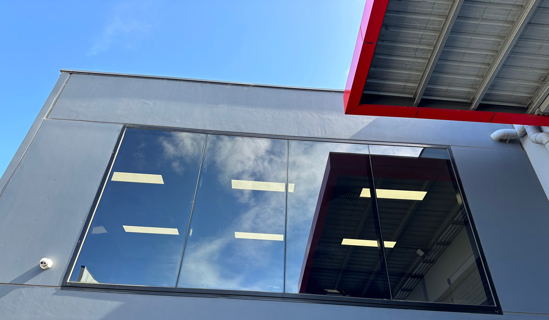 Clean exterior windows on a Melbourne commercial building